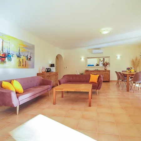 Estrela By Moje Apartment
